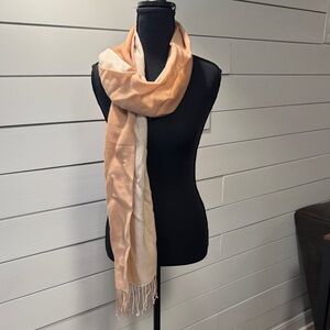 Elegant Earth-tone Peach and Cream Scarf 80% Lana 20% Cashmere